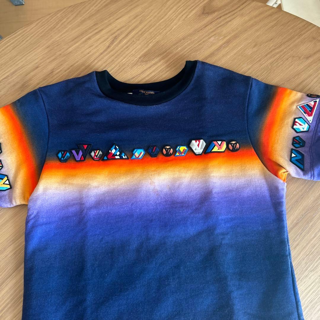 ルイヴィトン　Tシャツ　ワッペン