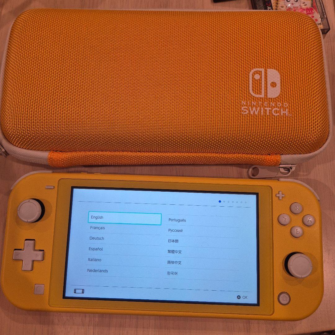 Nintendo SwitchLight本体