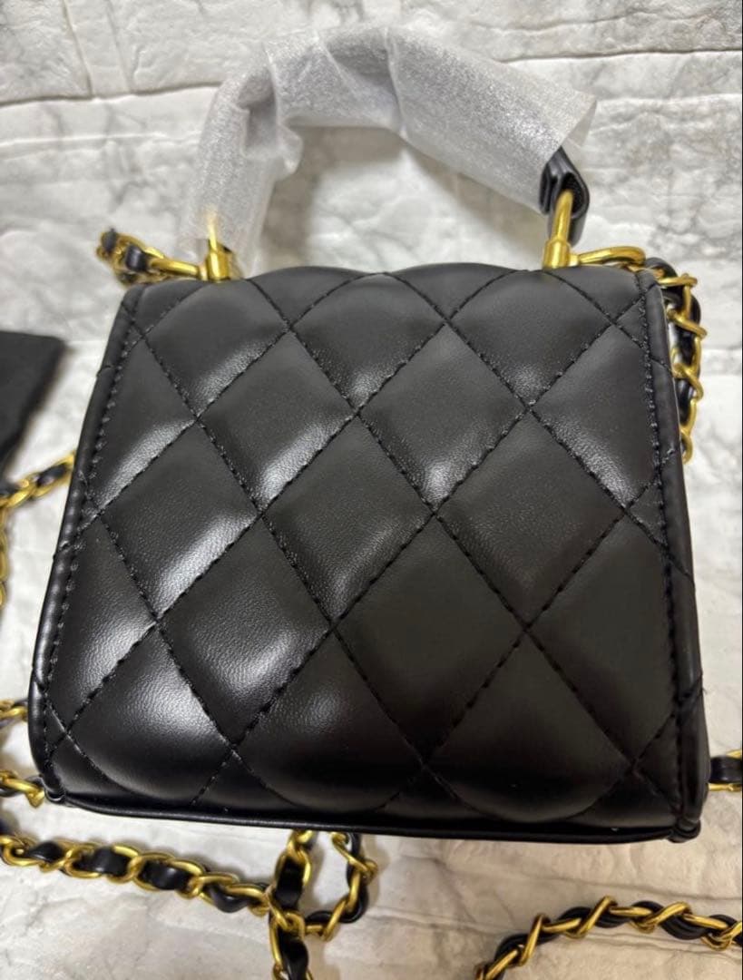 CHANEL MAKEUP ショルダーバッグ ポーチ チェーン キルティング