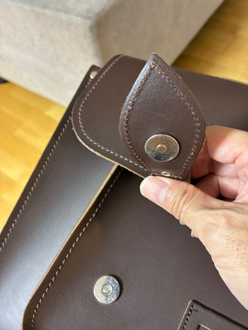 美品 ザッチェルズ イギリス製 レザーバッグ ハンド・ショルダー・リュック