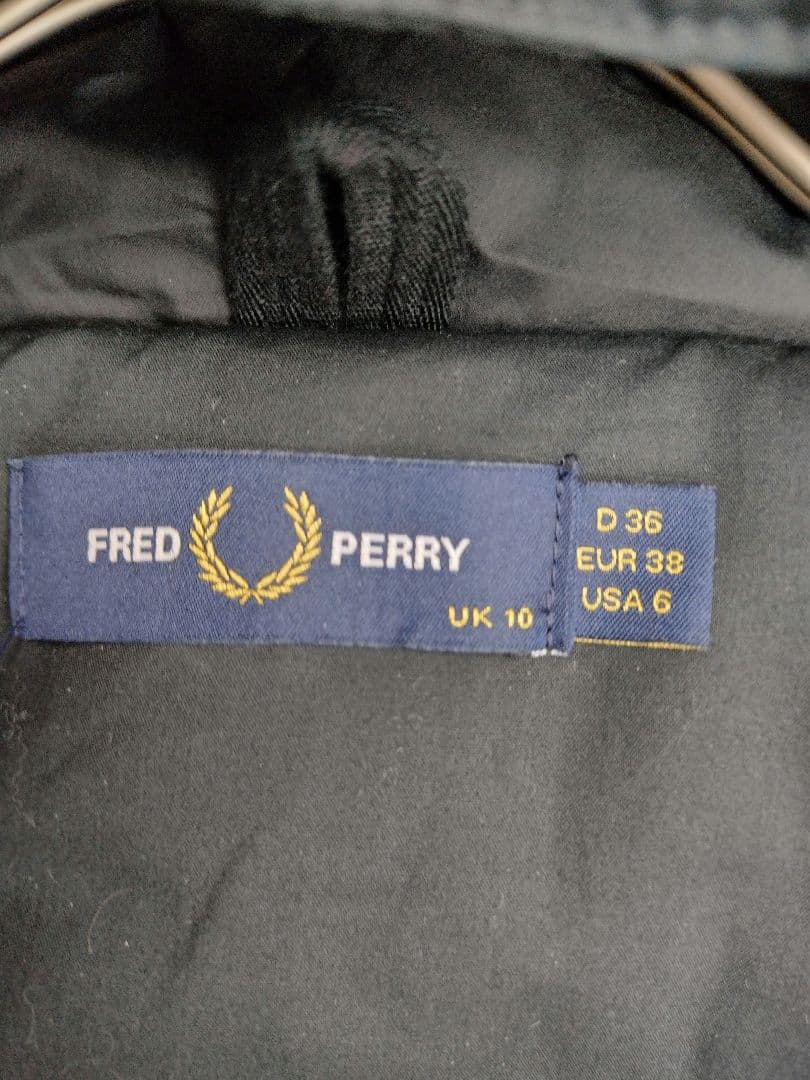 フレッドペリー ZIP IN LINER　フィッシュテール　パーカー　j9121