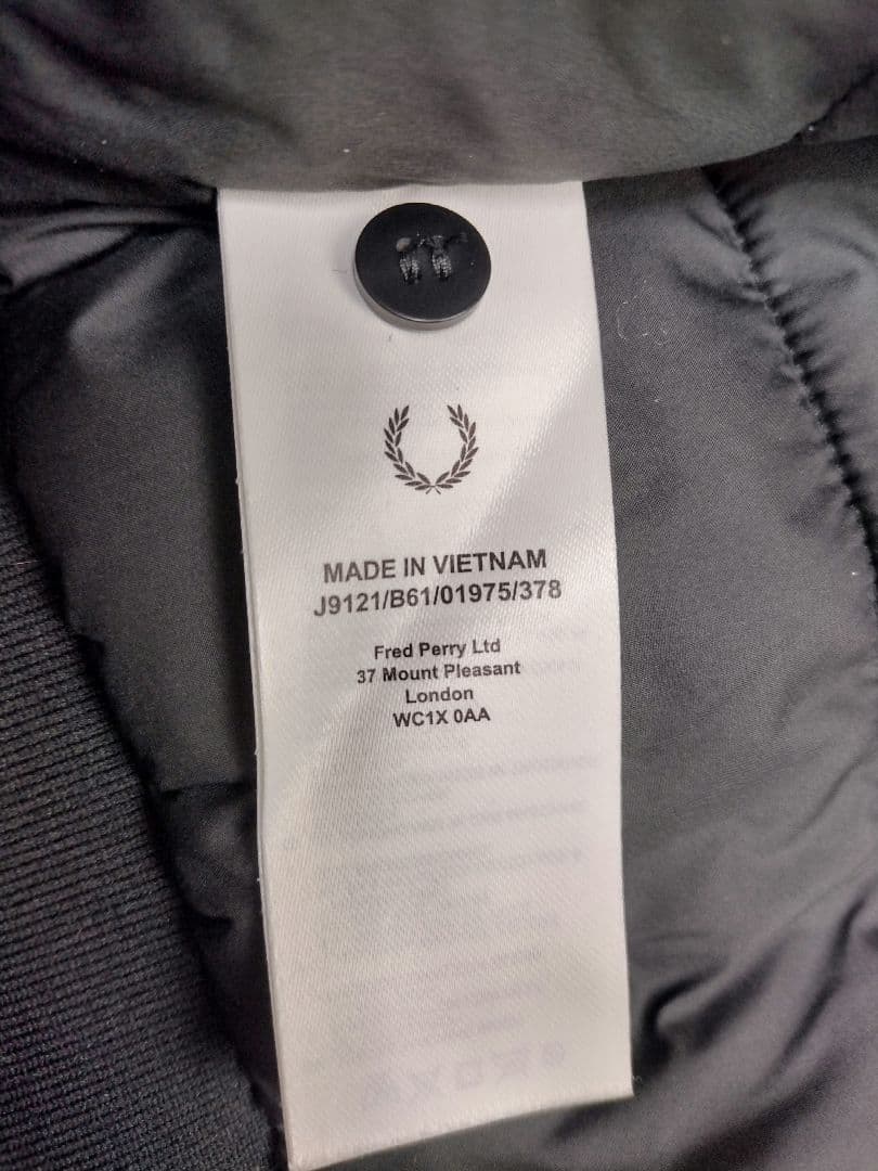 フレッドペリー ZIP IN LINER　フィッシュテール　パーカー　j9121