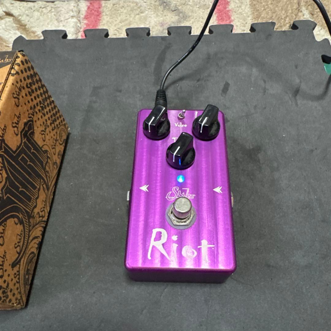 suhr Riot ディストーション　サー　ライオット