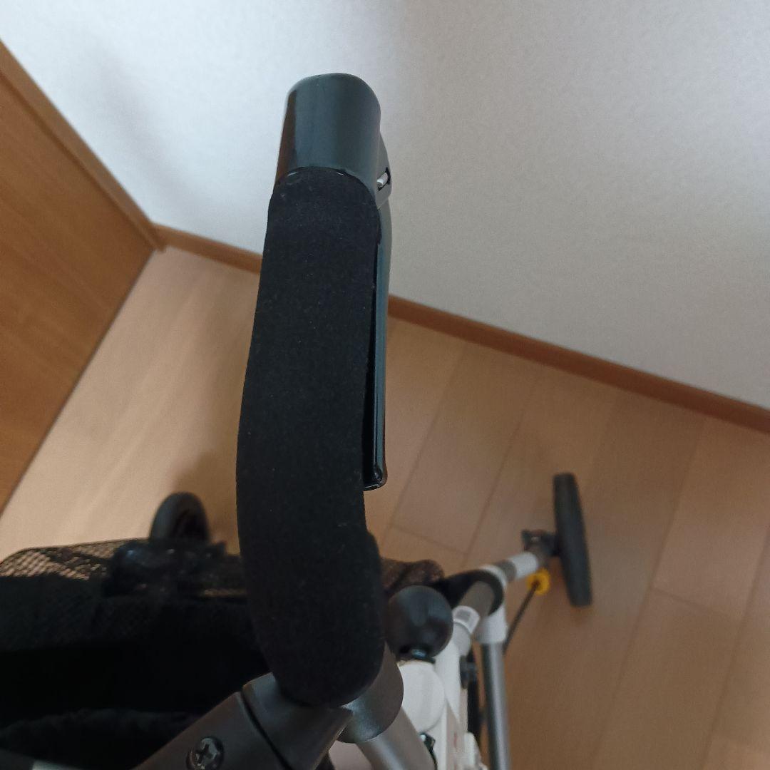 【美品】ヘルシーワン レジュール 折りたたみ シルバーカー タータンレッド