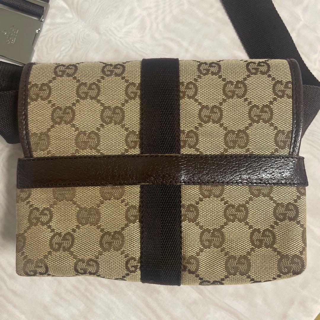 GUCCIウエストポーチ　グッチウエストバッグ　ボディバッグ