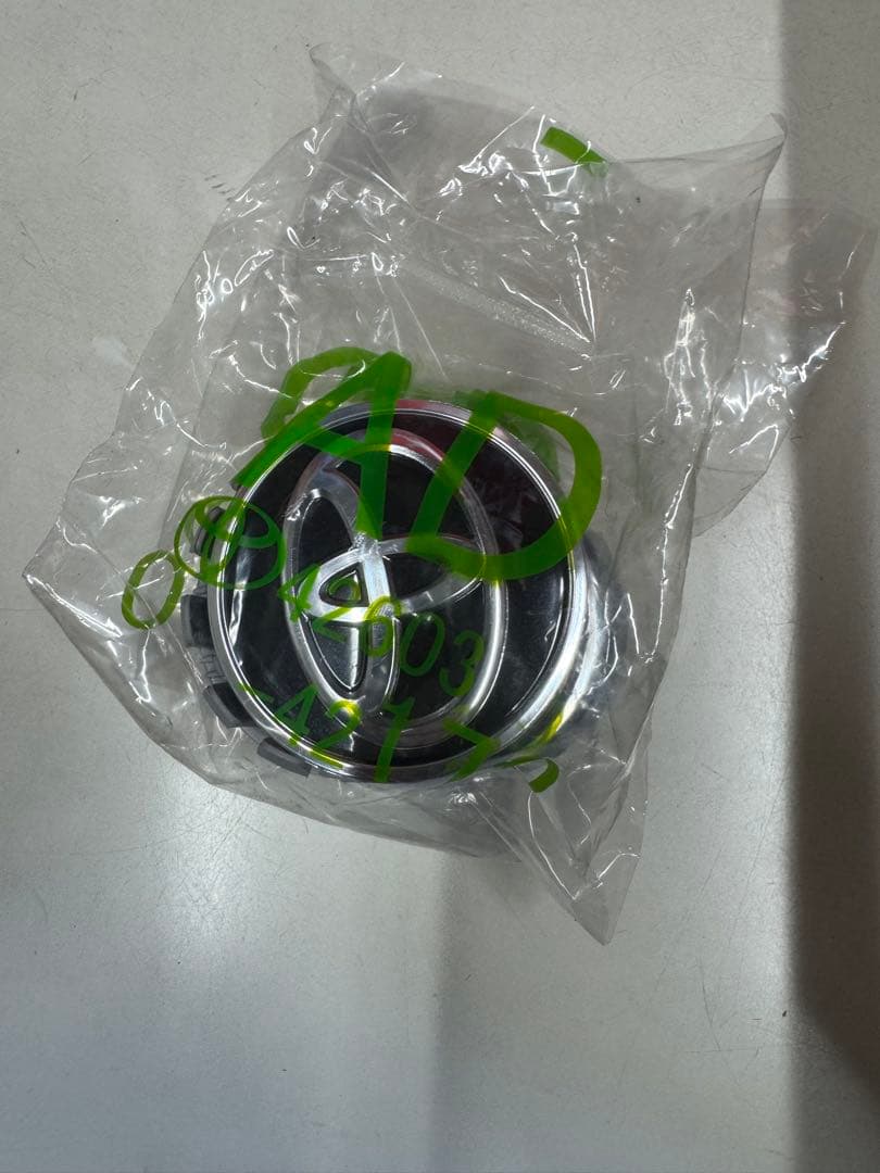 40アルファード新品外し18インチ 純正タイヤアルミホイールセット