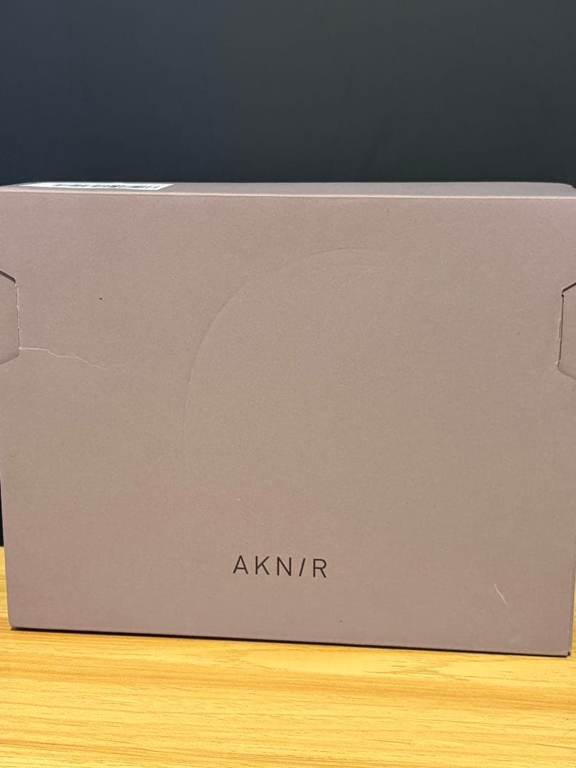 AKNIR シャンプー&トリートメント ブラシセット ギフトボックス仕様