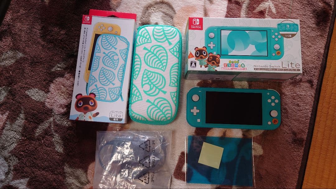 Switch Lite あつまれどうぶつの森セット～まめきち＆つぶきちアロハ柄～