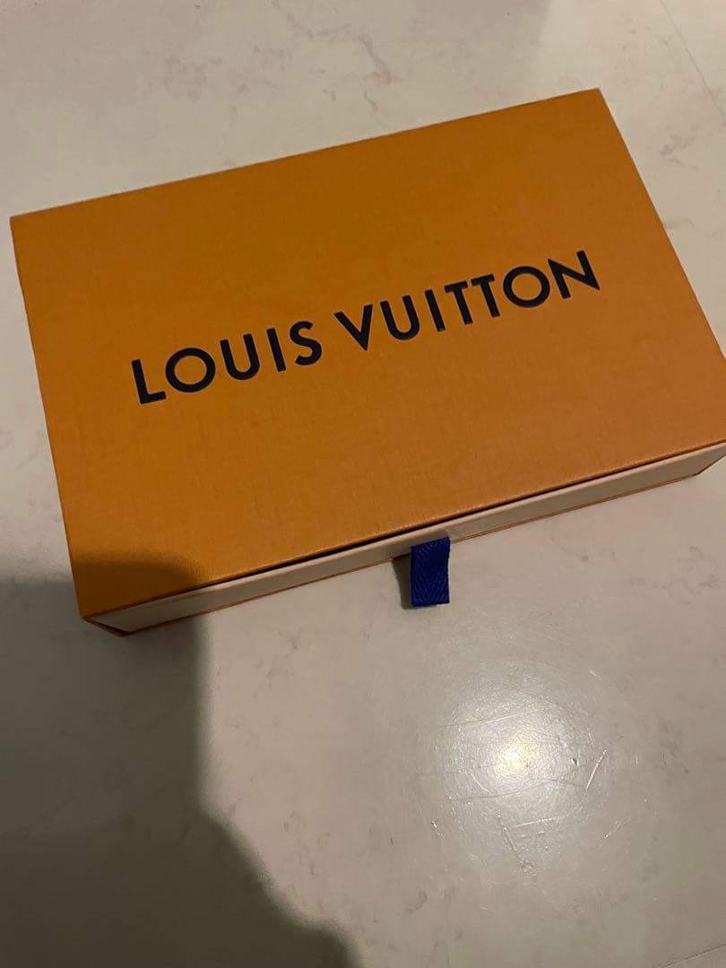 ルイヴィトン　ポルトフォイユ サラ モノグラム アンプラント 長財布 ピンク