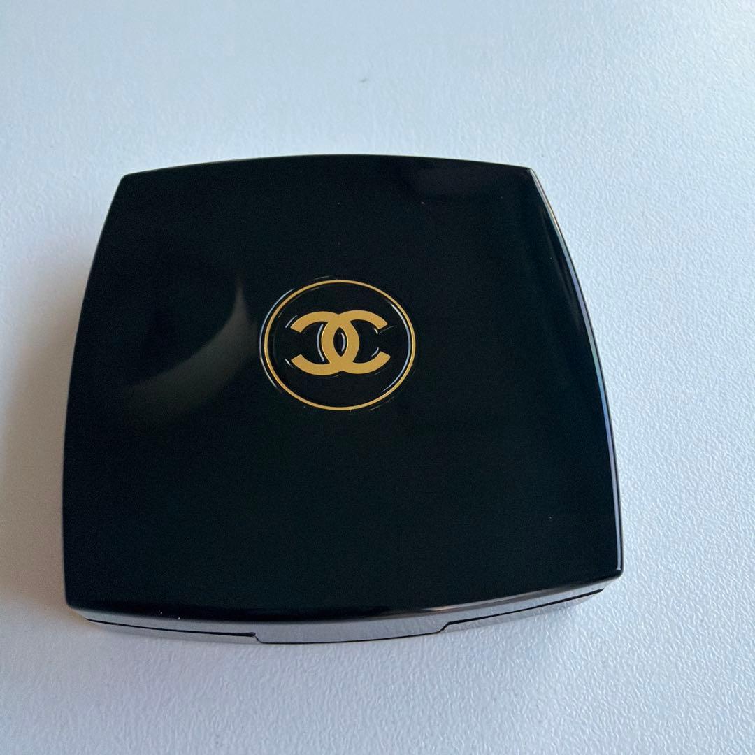 レシーニュドゥ　シャネル997ローズルミエール