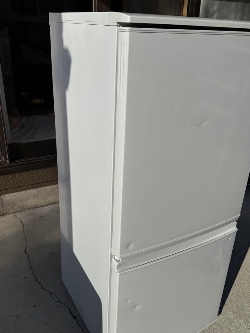 送料込シャープ 2ドア冷蔵庫 （137L） SJ-K14X-FG