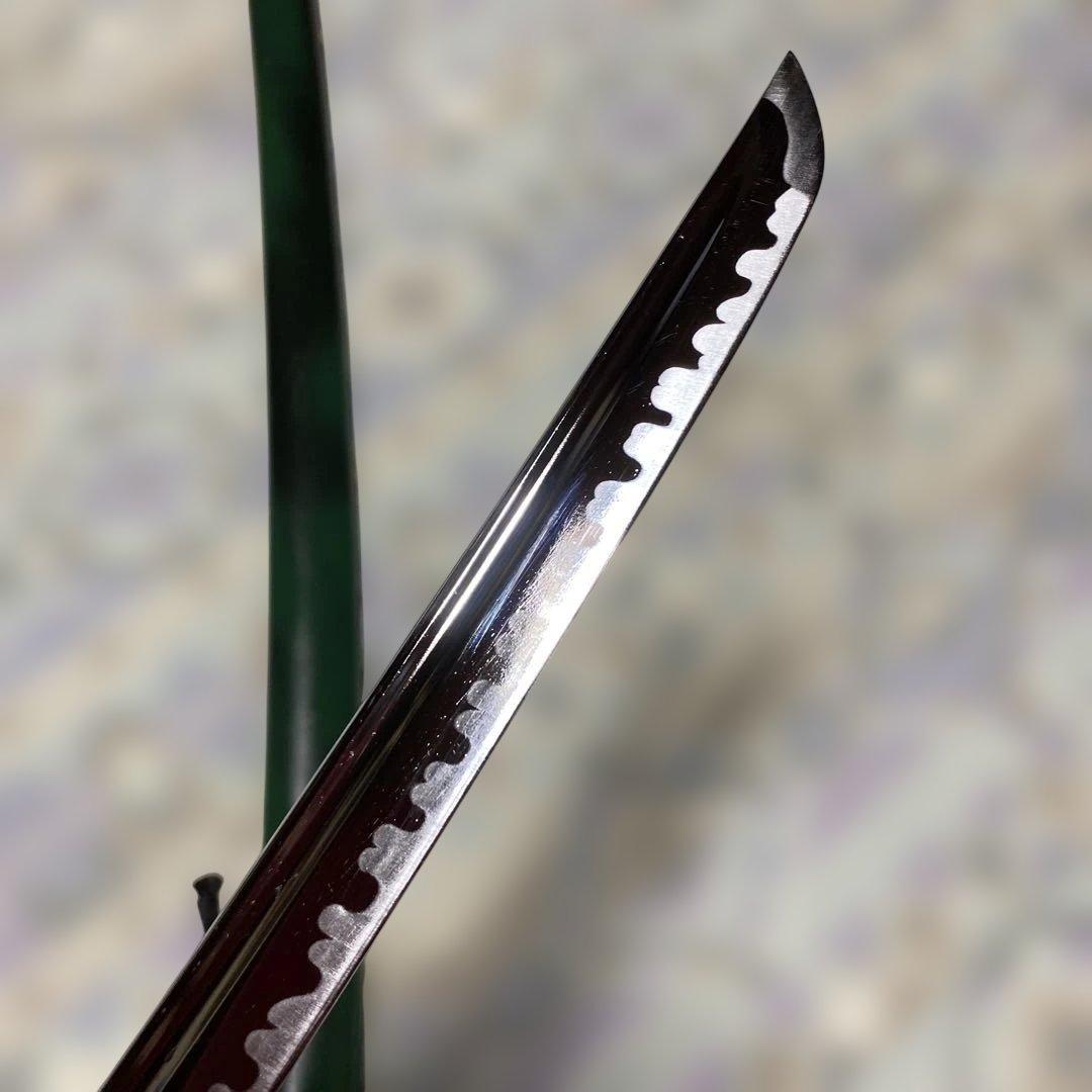 上級居合大刀 黒柄 十字透し丸鍔 緑暈し呂鞘