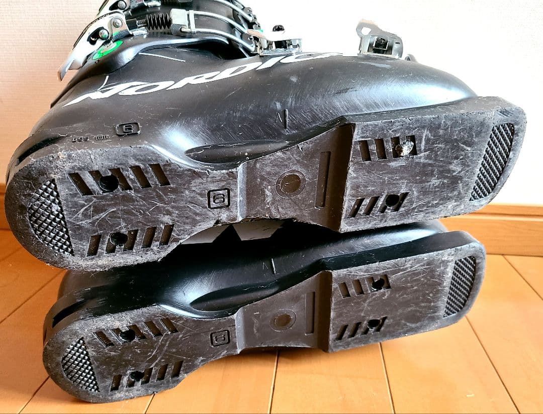 NORDICA DOBERMANN 110 ブーツ 25.5cm 295mm