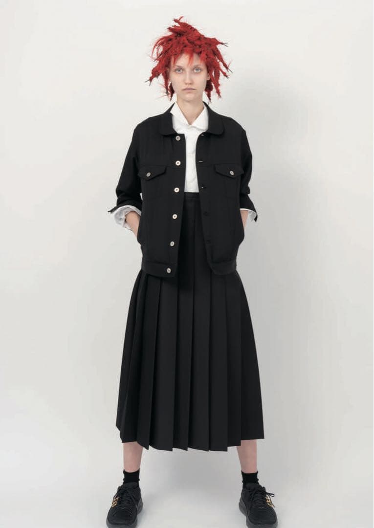 (美品)ブラックコムデギャルソン 2024AW丸襟ブルゾン