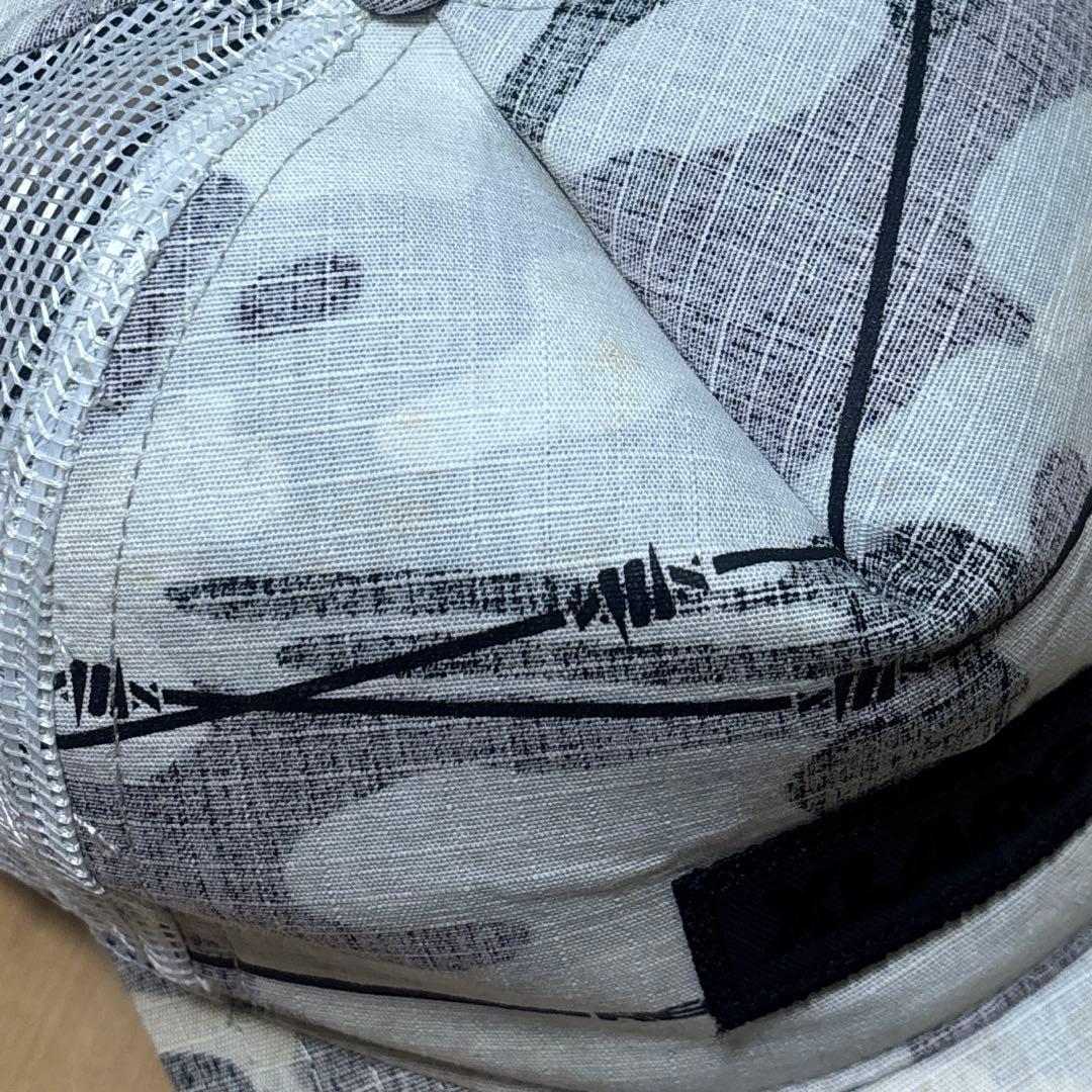 X-LARGE× RECON （W name ）迷彩　グレー　キャップ メッシュ