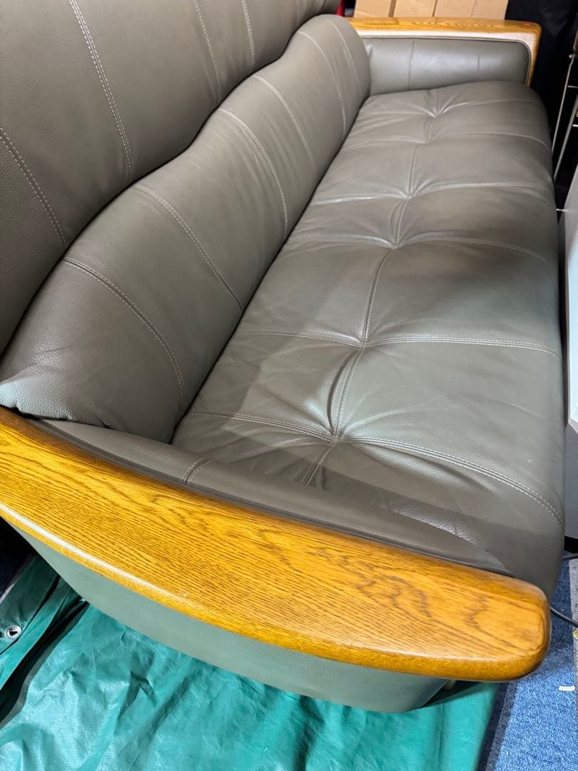 ② 浜本工芸 レザーソファ MADE IN JAPAN 本革張りソファ ３人掛け