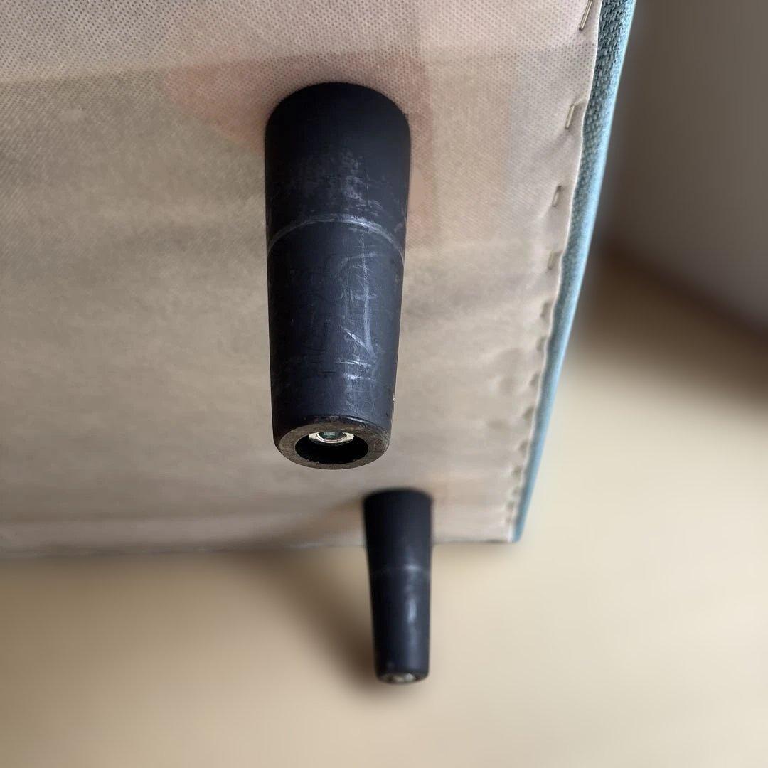 ニトリ　スツール　オットマン　ターコイズブルー色