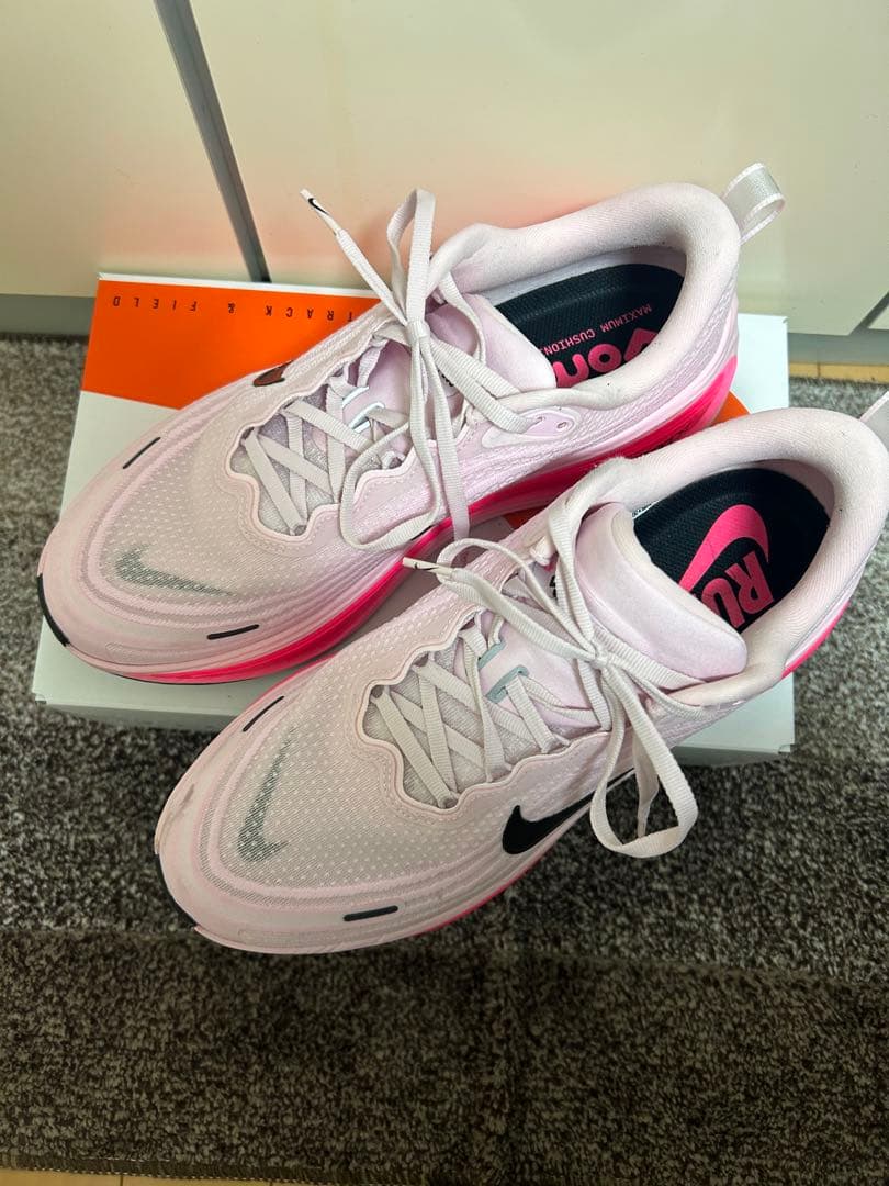 NIKEボメロプラス27.5cm