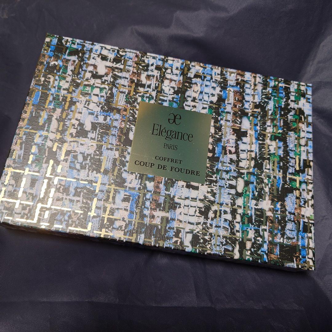 エレガンス　2025年クリスマスコフレ