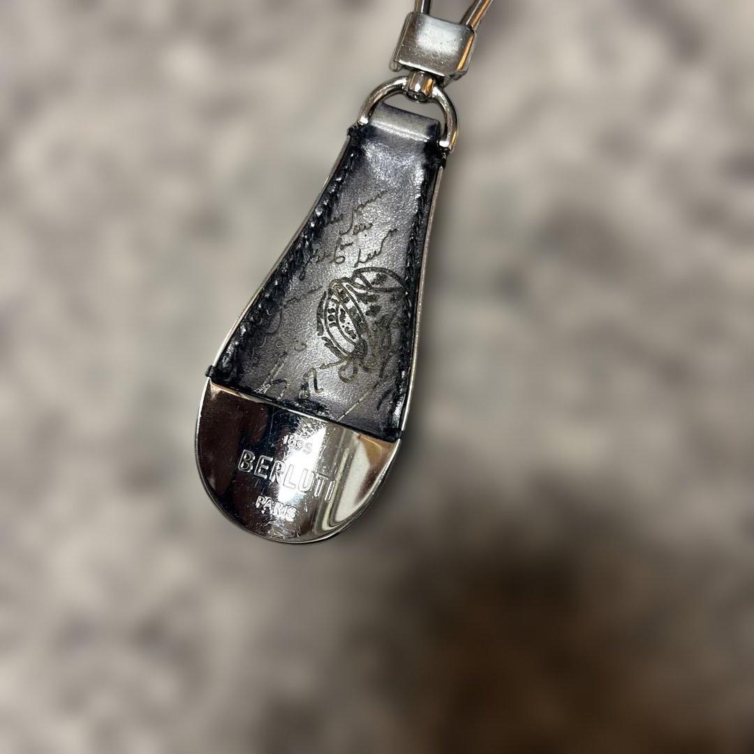 K*様 最終値下げBERLUTI レザーキーホルダー 靴べら
