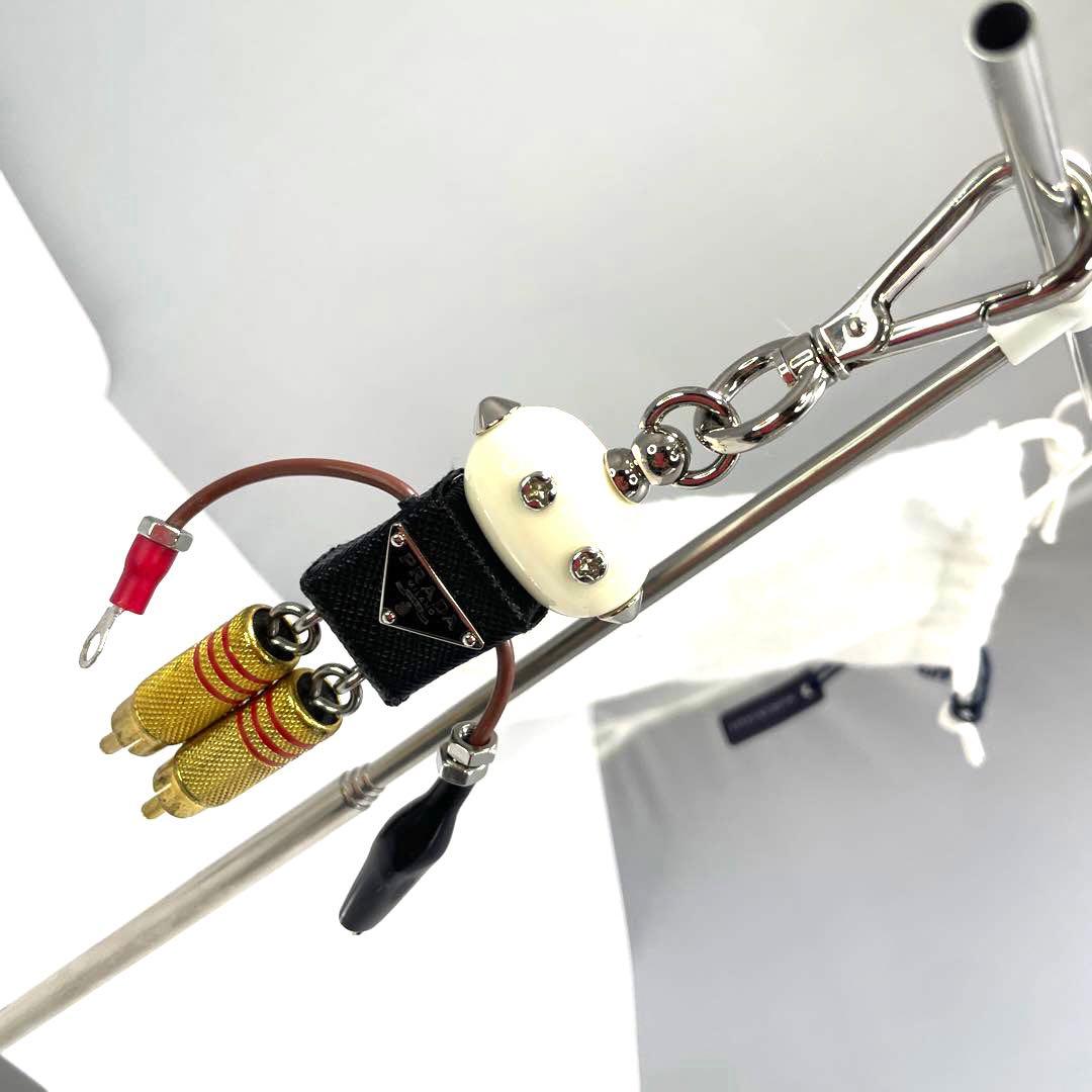 プラダ　ロボットキーホルダー　PRADA