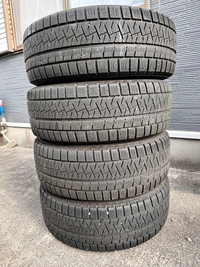 【最終値下げ‼️】アルファード　スタッドレスタイヤ・ホイールセット