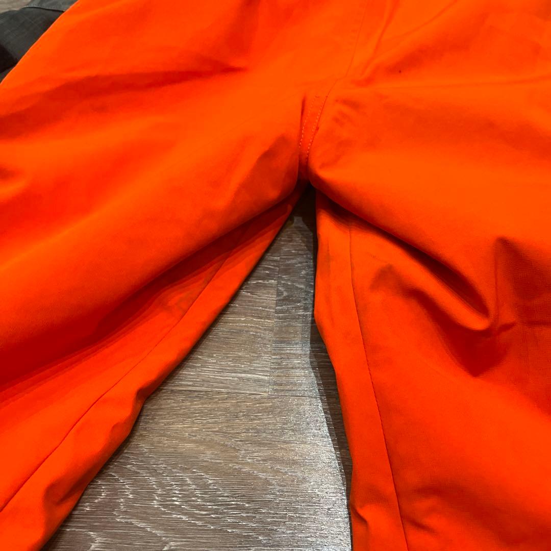 デサント　美品　　セットアップ　上下　スキーウェア　150 女の子　男の子