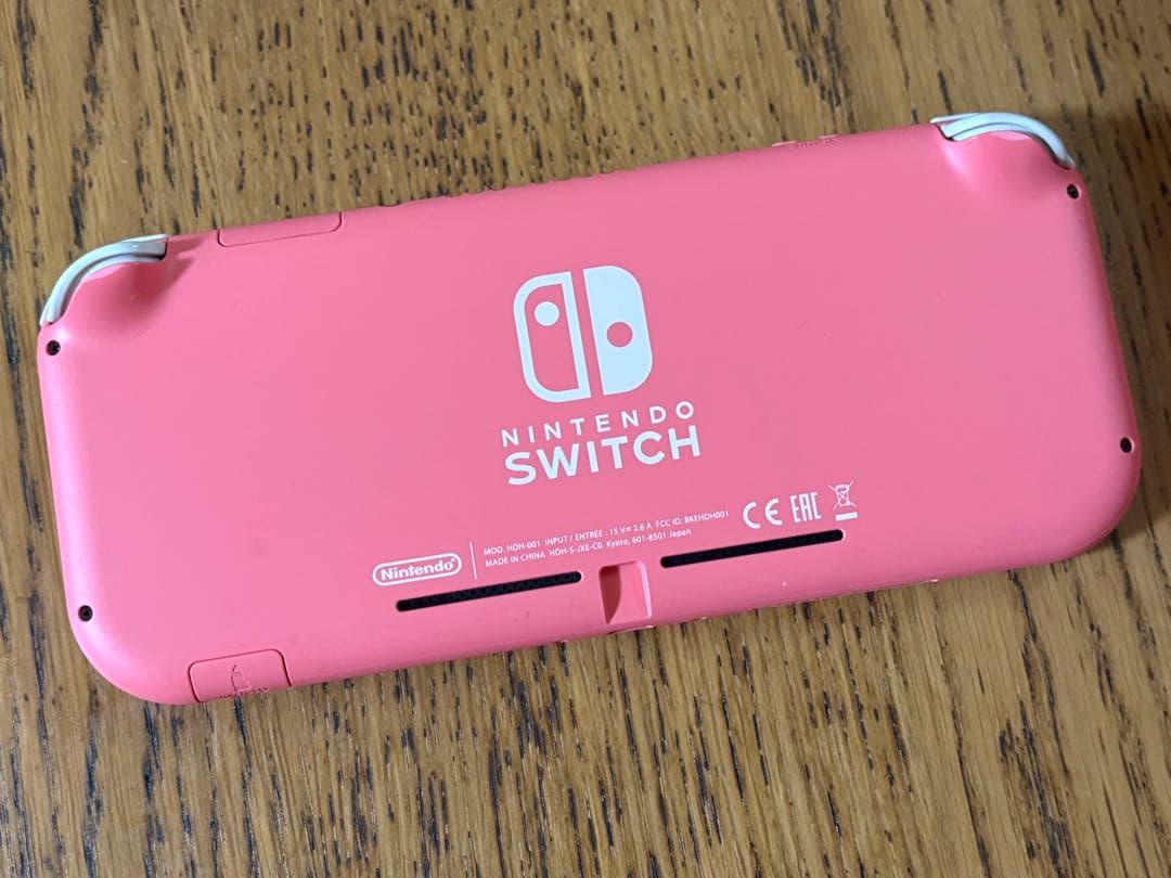 9/23のみ値下げ【中古】Nintendo Switch Lite コーラル