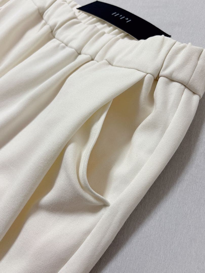 新品タグ付✨　道具服　lelill 裏起毛 ジョガー リラックス パンツ 冬服