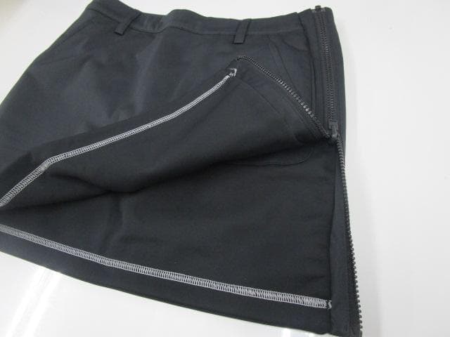 値下げ【美品】ゴルフウェア　スカート　秋冬物　Mサイズ　4点まとめ売り