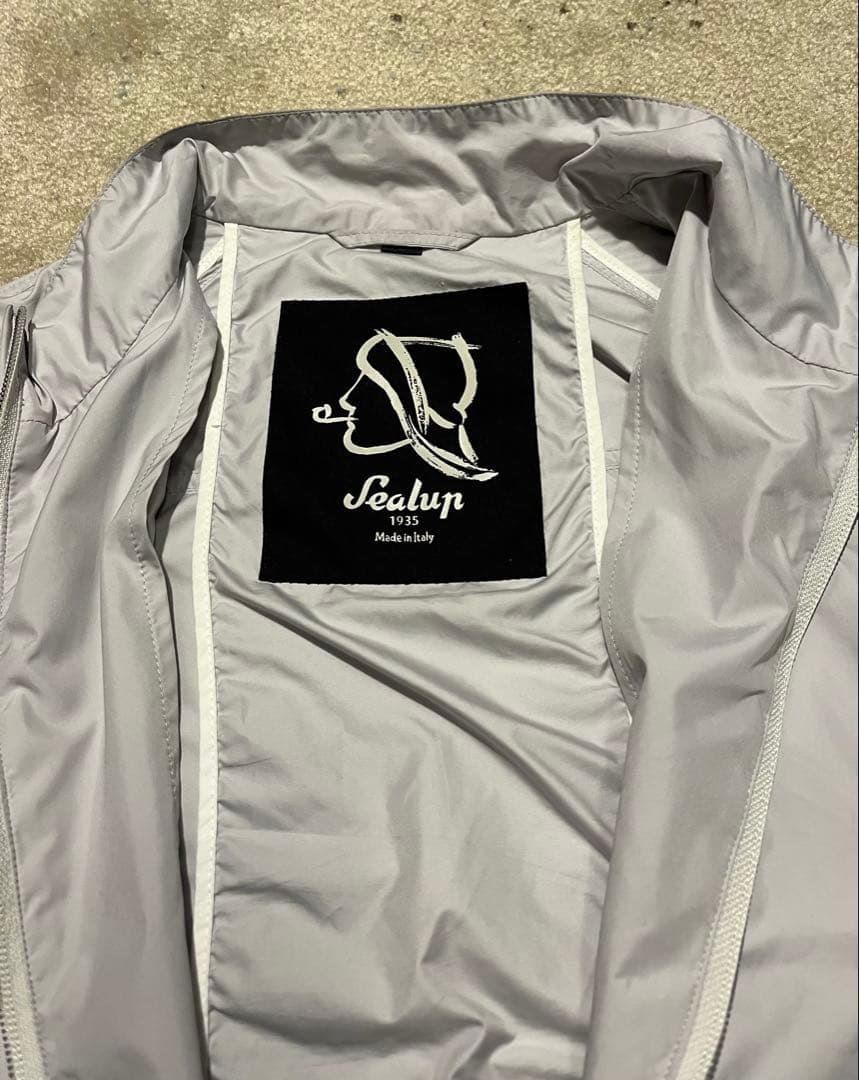 Sealup ライトグレー ナイロンジャケット　46