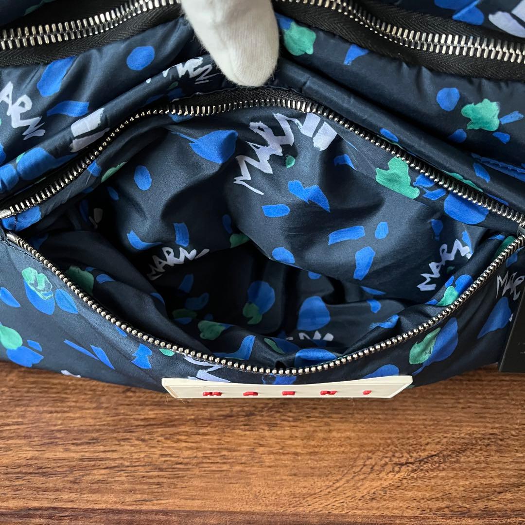 【美品！！】MARNIマルニ ボディバッグ ナイロン ブルー フラワー 花柄