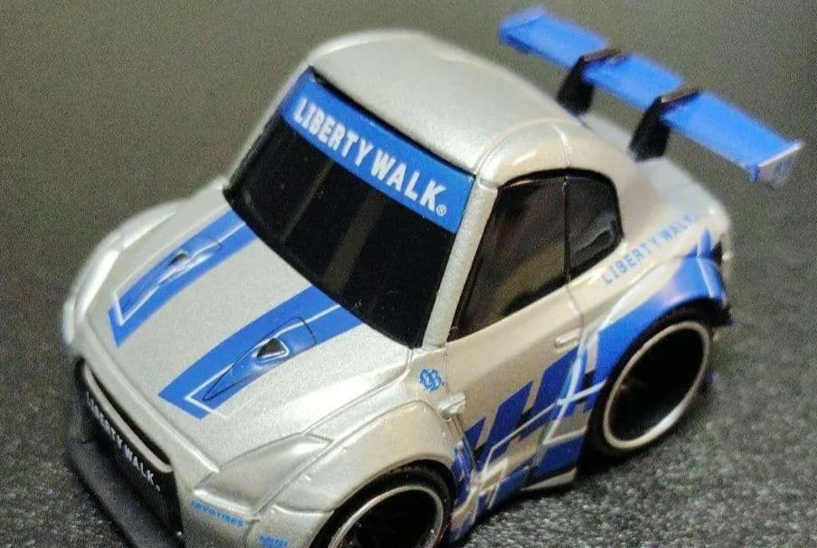 Y*ん様 非売品 LIBERTY WALK GT-R ミニカー 新品未開封 1個