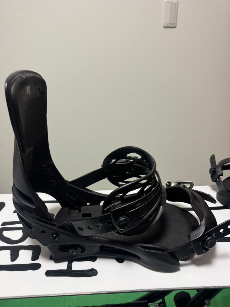 BURTON　CARTEL X スノーボードビンディング　カービング　Mサイズ
