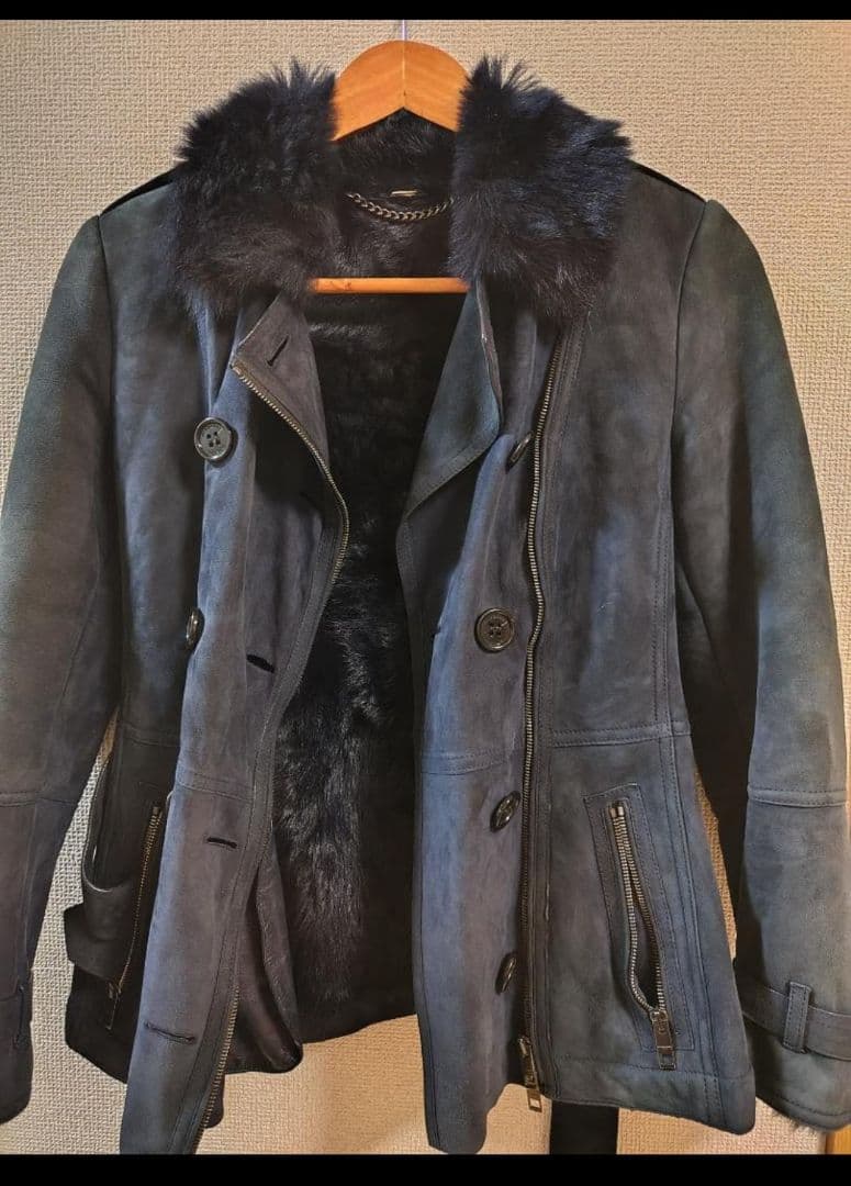 Burberry バーバリー　リアルムートン　レザー　ライダースジャケット