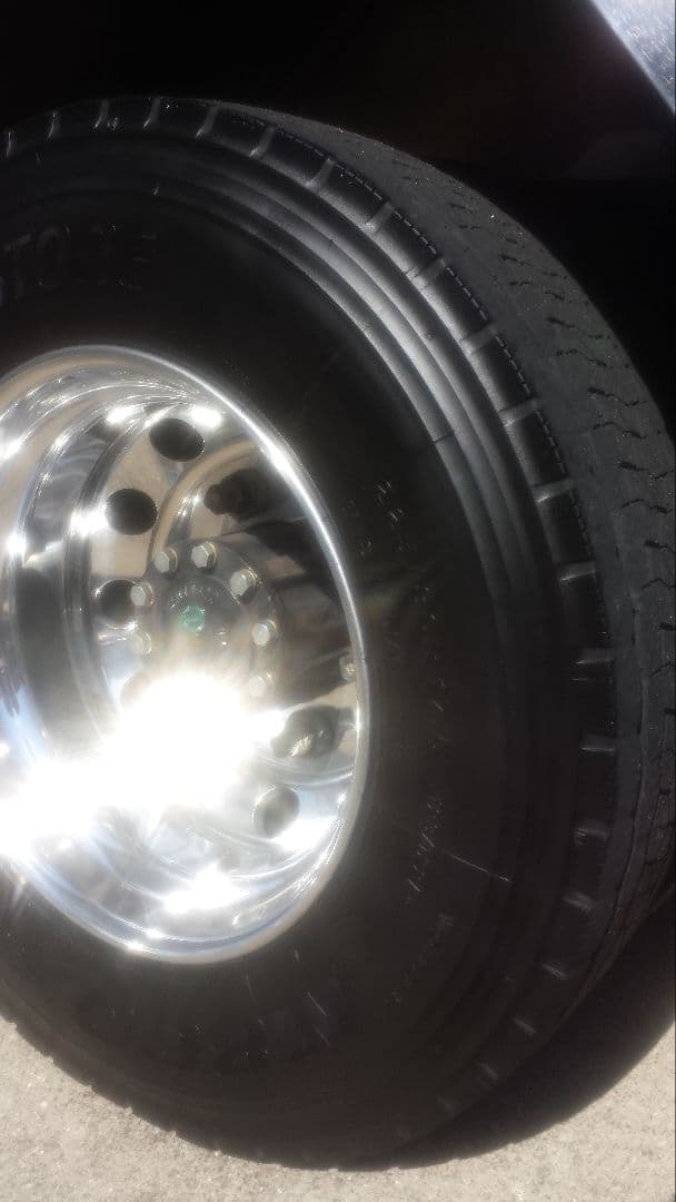 【ブラックラスター】530×4 タイヤワックス　艶　光沢　撥水　タイヤ　トラック