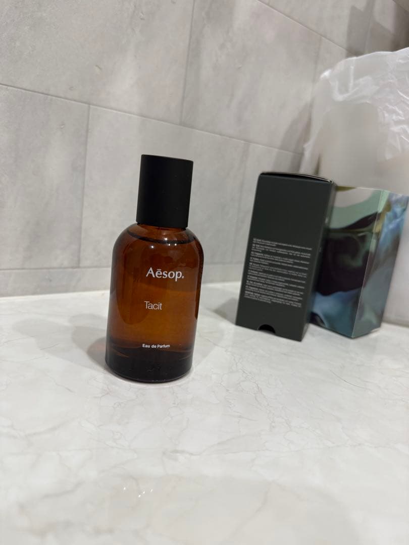 【本日限定値下】Aesop Tacit オードパルファム