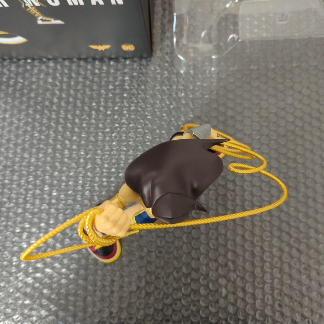 【希少】ワンダーウーマン アンルーリー インダストリーズ フィギュア