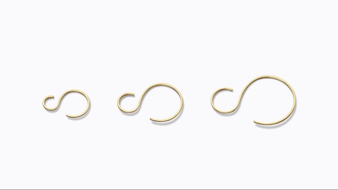 shihara S字 ピアス K18 小