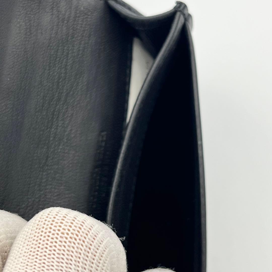 【人気アイテム】ボッテガヴェネタ　名刺入れ　イントレチャート　黒