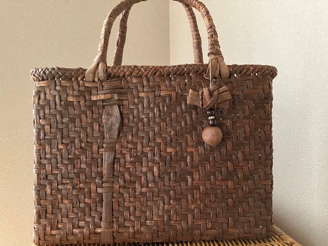 か*つ様 国産山葡萄バックとネックレス　バックチャーム3点セット