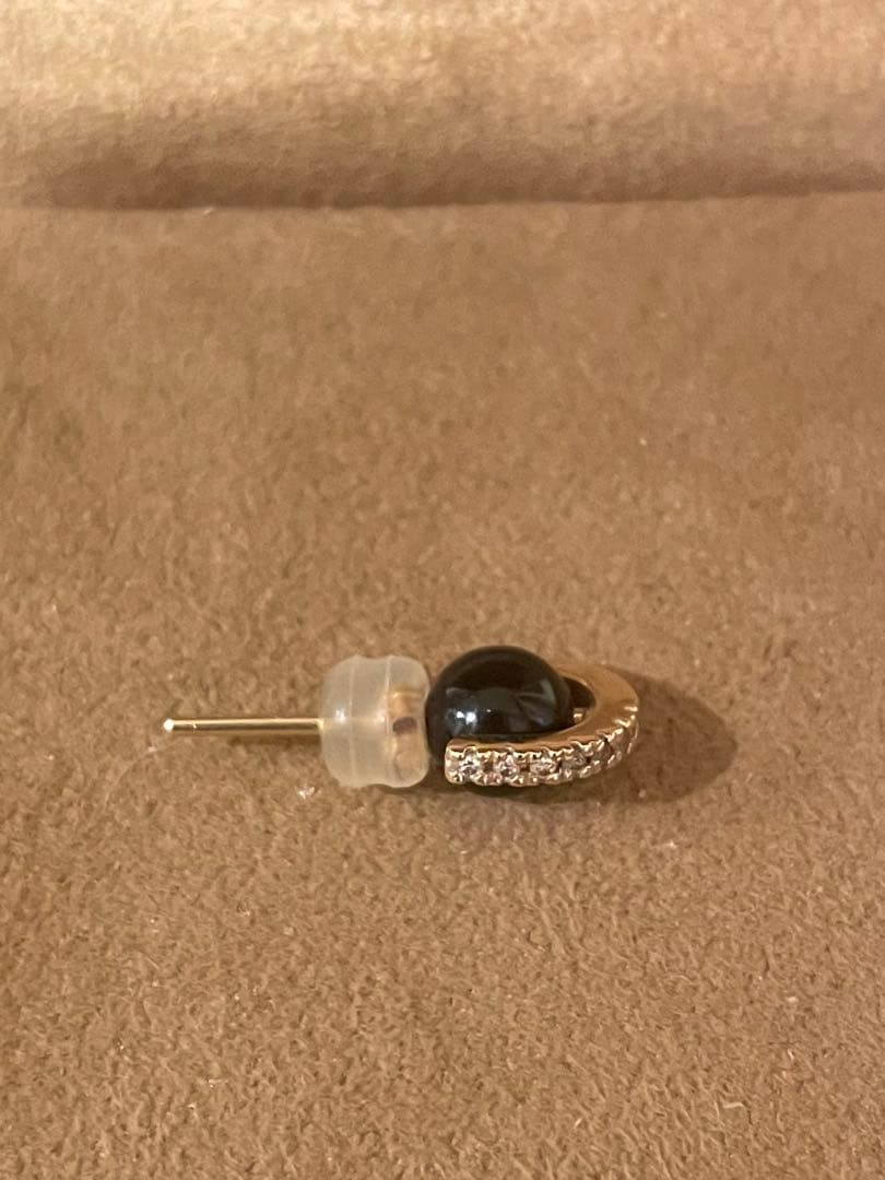 ヒロタカhirotaka オニキスダイヤピアス