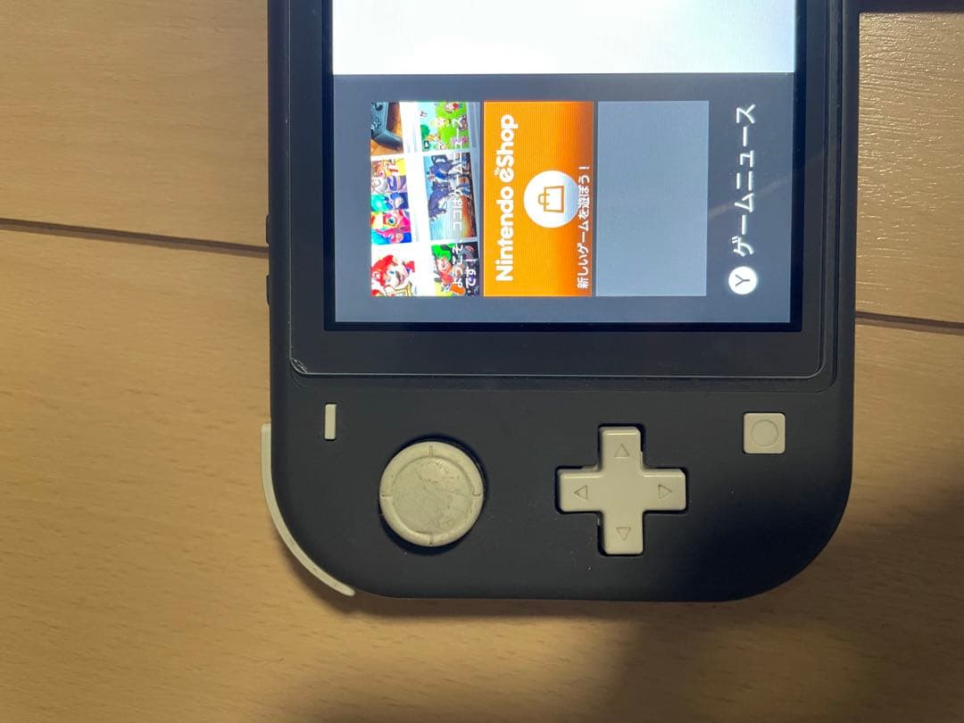 Nintendo Switch Lite グレー 本体 充電中