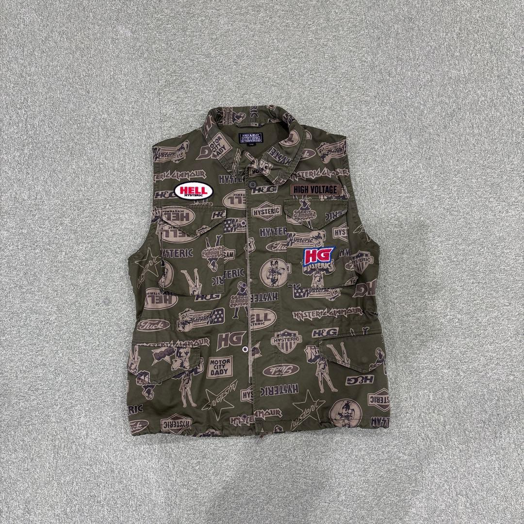 ヒステリックグラマーカーキ プリント柄 ベスト パッチ付き