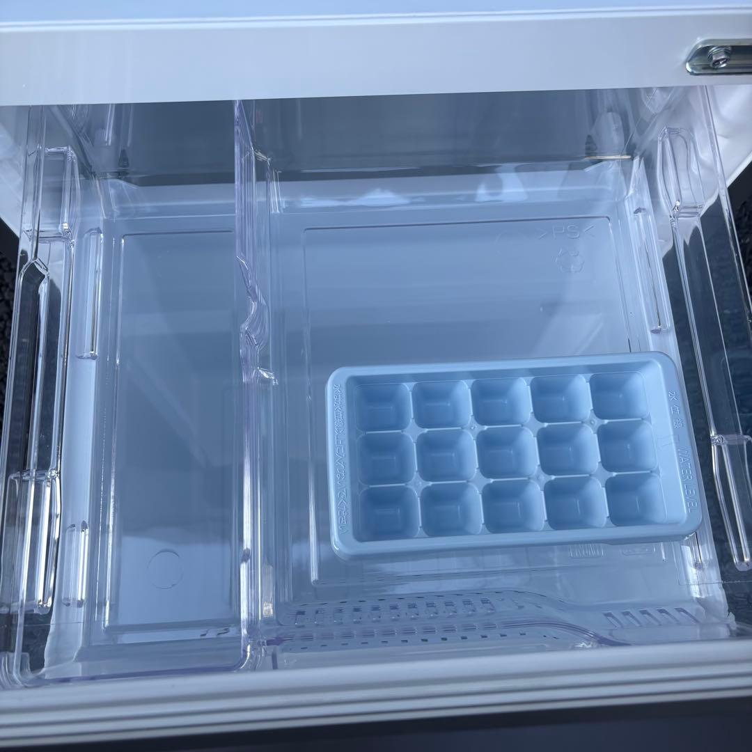 三菱2025年製146L冷蔵庫 マットチャコール 極美品 mr-p15k-h