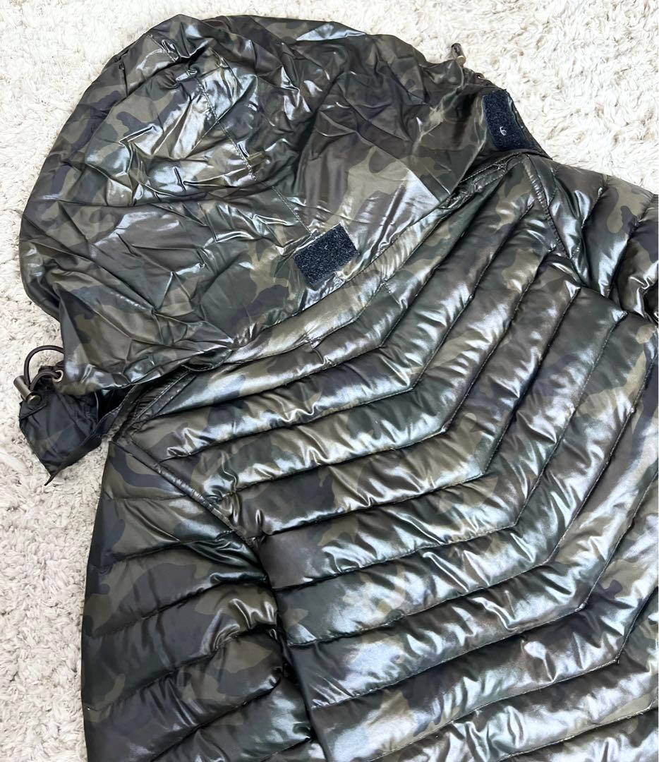 『美品』MARK&LONA マークアンドロナ　2way ダウンジャケット　迷彩