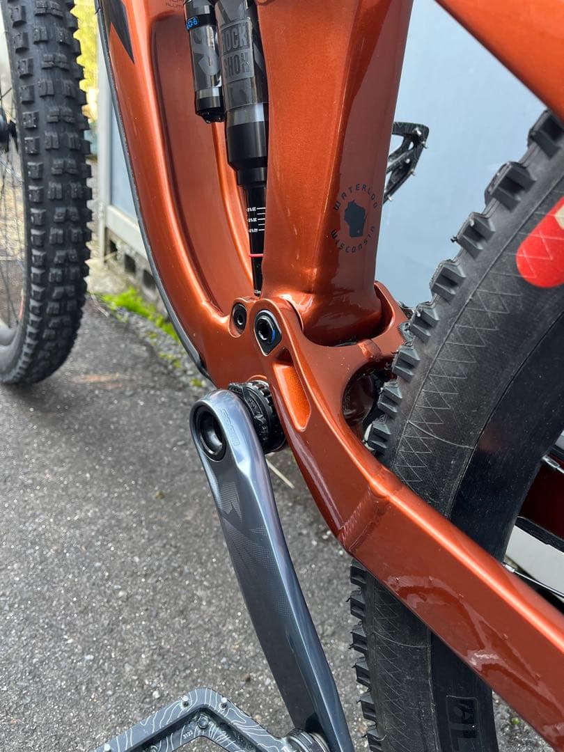 TREK SLASH 8 GEN5 トレックスラッシュ8