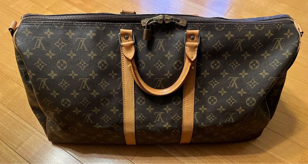 【直営店購入】“旅行にプレゼントに”極美品ルイヴィトン　モノグラム キーポル55