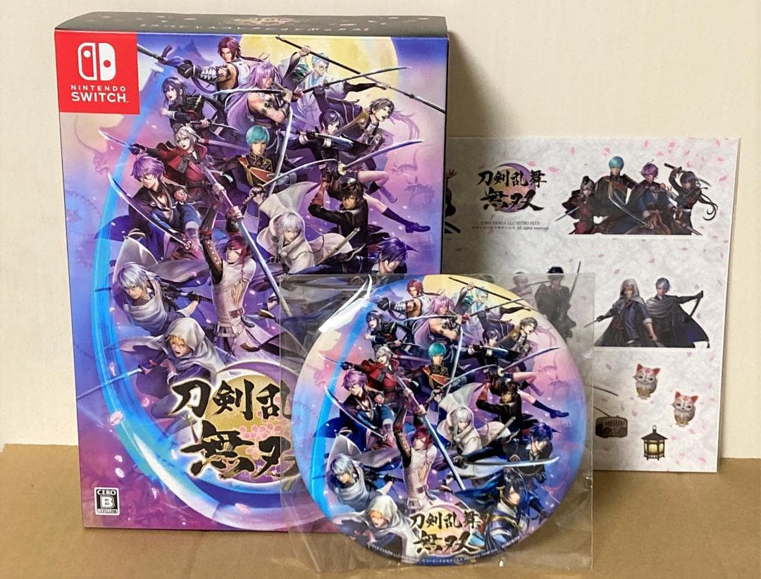 刀剣乱舞無双 スペシャルコレクションボックス ビッグ缶バッジ＆スキンシール付