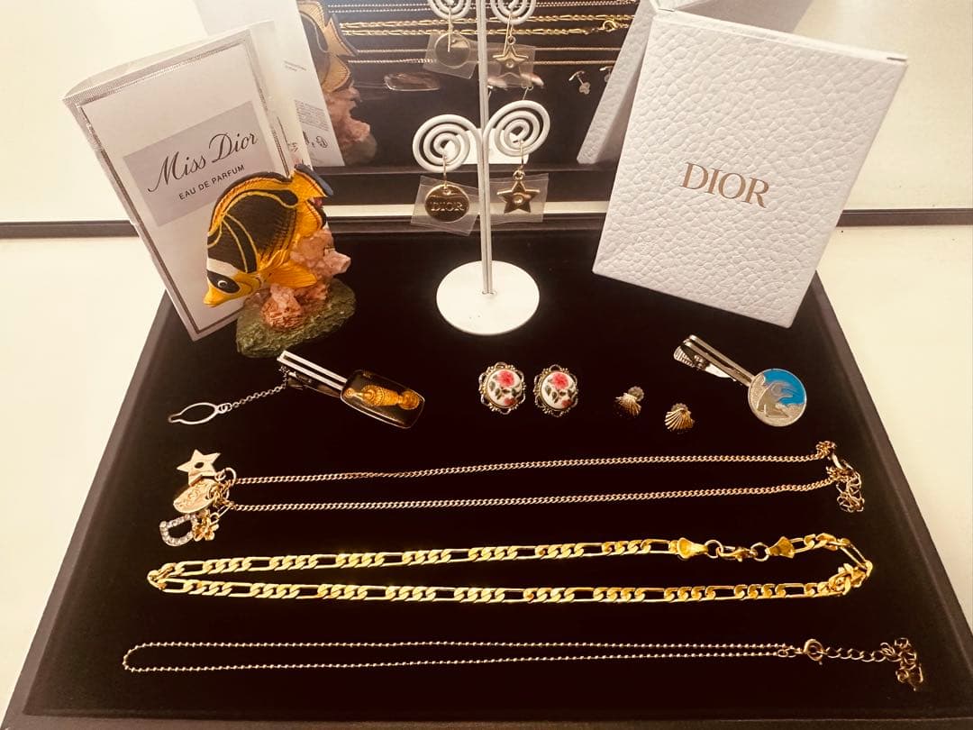 カ*ソ様 様 遺品整理アクセサリーおまとめセット.